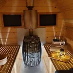 Pod Sosnami * エウク