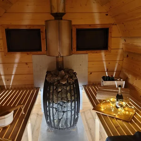 Pod Sosnami * 에우크