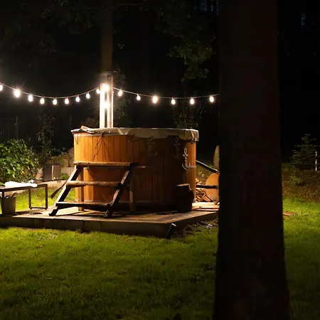 Pod Sosnami 에우크