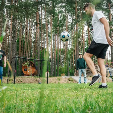 Pod Sosnami 에우크